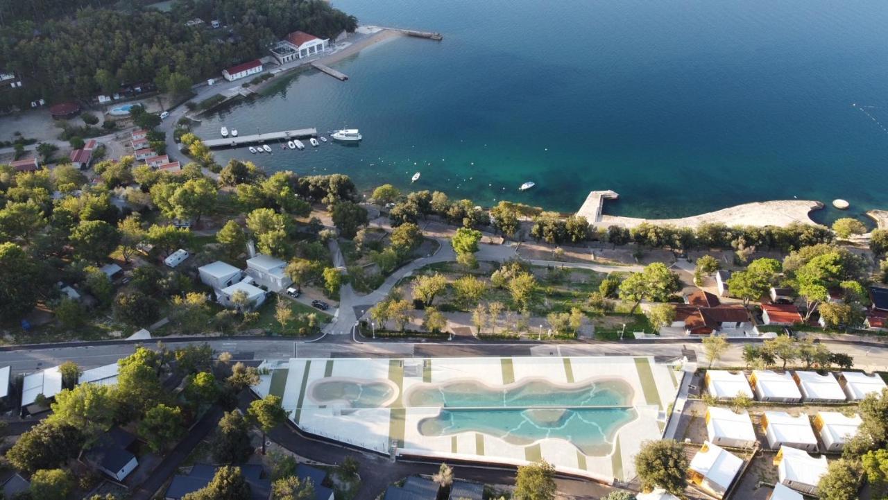 Sea House Shade, Pool & Jacuzzi - Privilege Point Camping & Villas Selce Luaran gambar